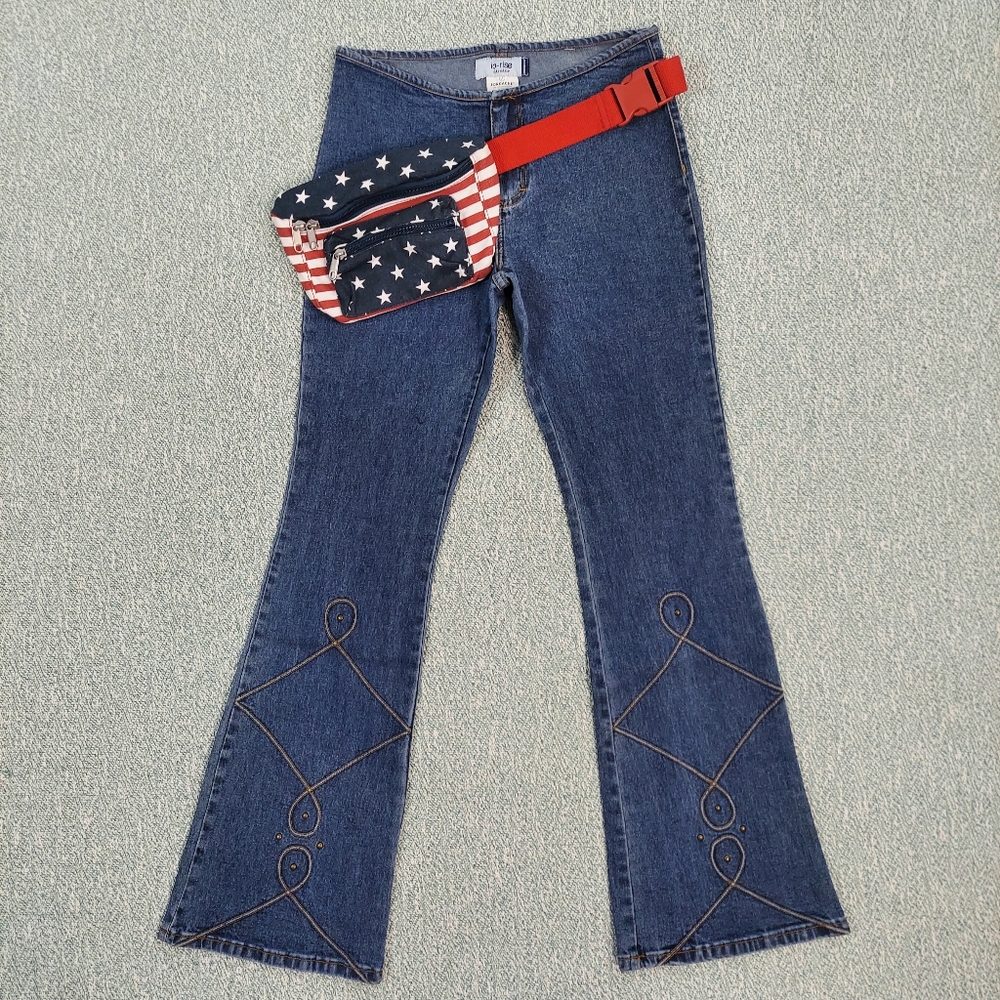 Vintage Jordache Flared Jeans With Decorative Stiching. - Picture 3 of 10